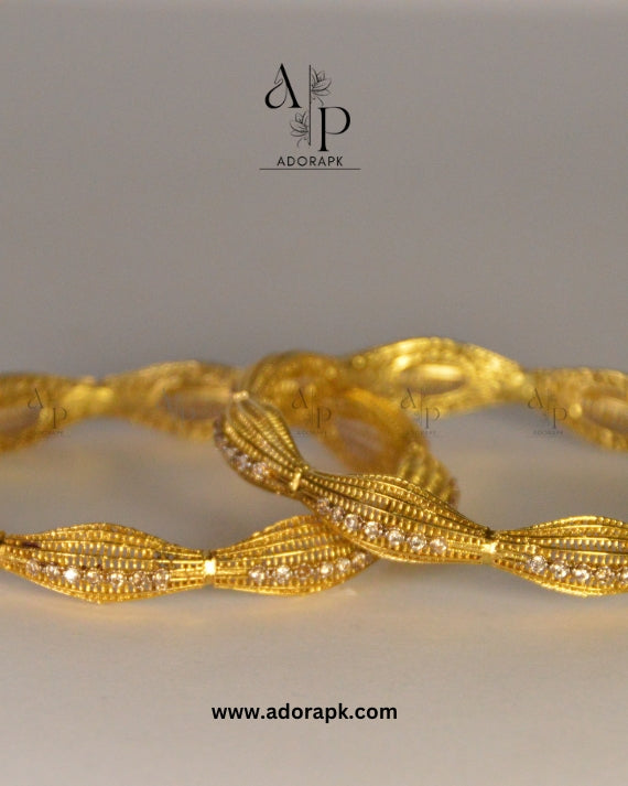 Elegant Gold-Plated Bridal Bangles